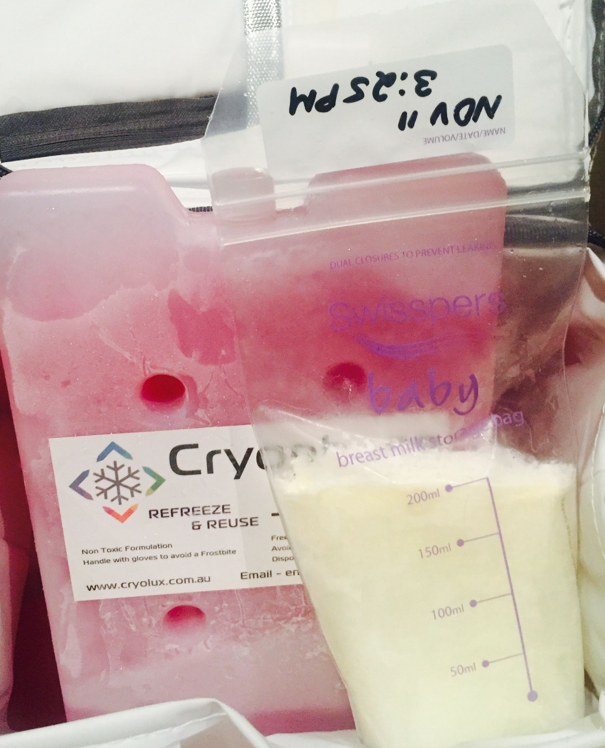 Dry ice packs, Gel packs & Cooler bags to transport Breast Milk